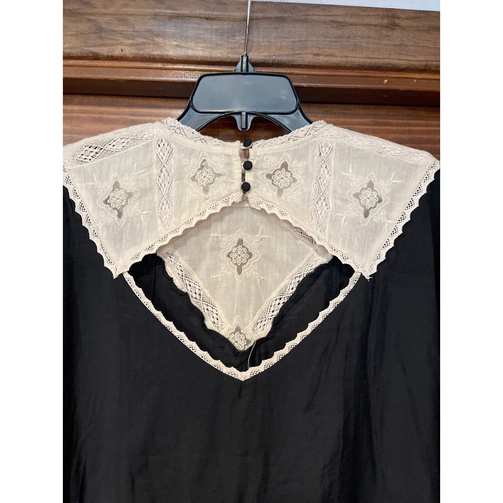 Free People "Heart of Darkness" long-sleeve peplum blouse or tunic L - Picture 7 of 7